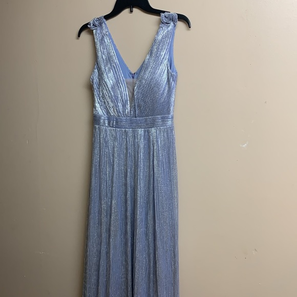 XSCAPE METALLIC LIGHT PURPLE LONG DRESS - Picture 2 of 5